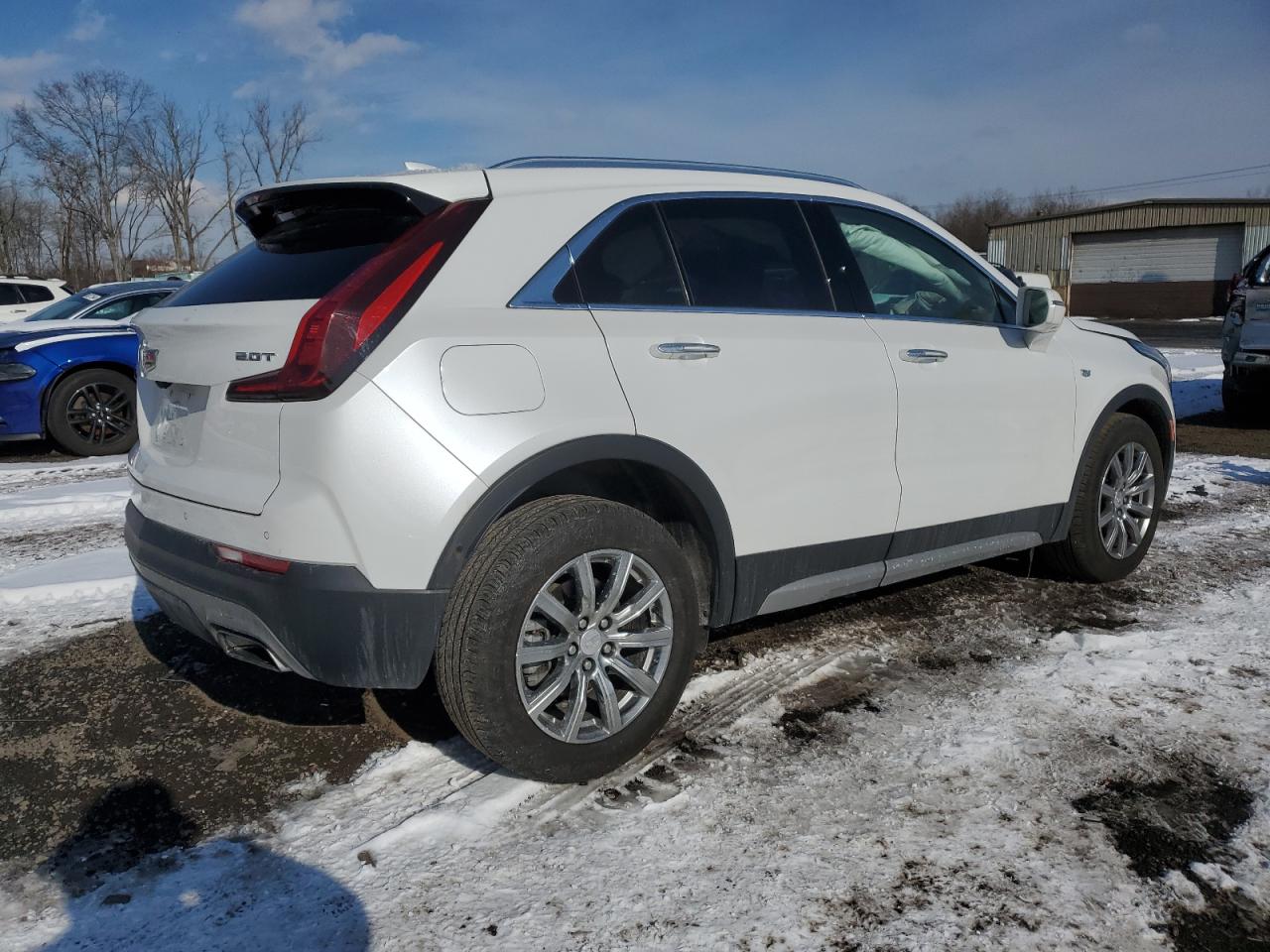 2019 Cadillac XT4 VIN 1GYFZDR49KF112934 Copart auction photo, front end damage thumbnail 3