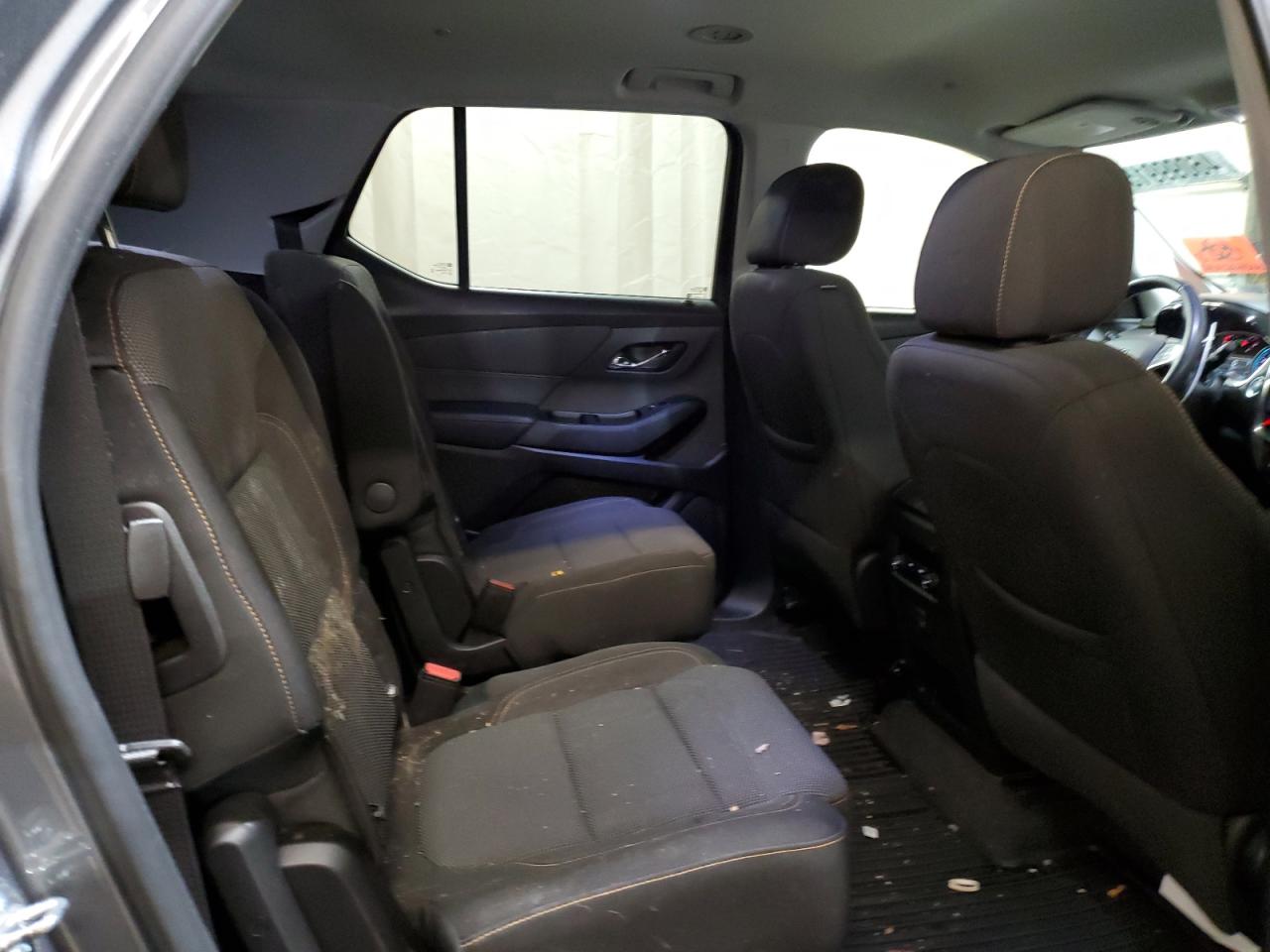 2019 Chevrolet Traverse VIN 1GNEVGKW7KJ311317 Copart auction photo, rear end / side damage thumbnail 11