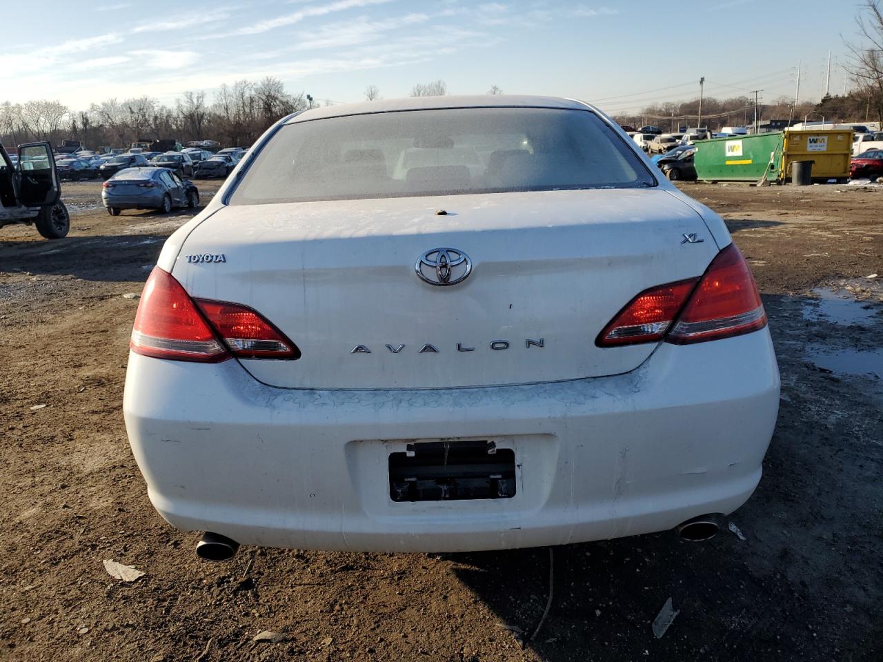 2006 Toyota Avalon VIN 4T1BK36B16U161256 Copart auction photo, front end / minor dent/scratches damage thumbnail 6