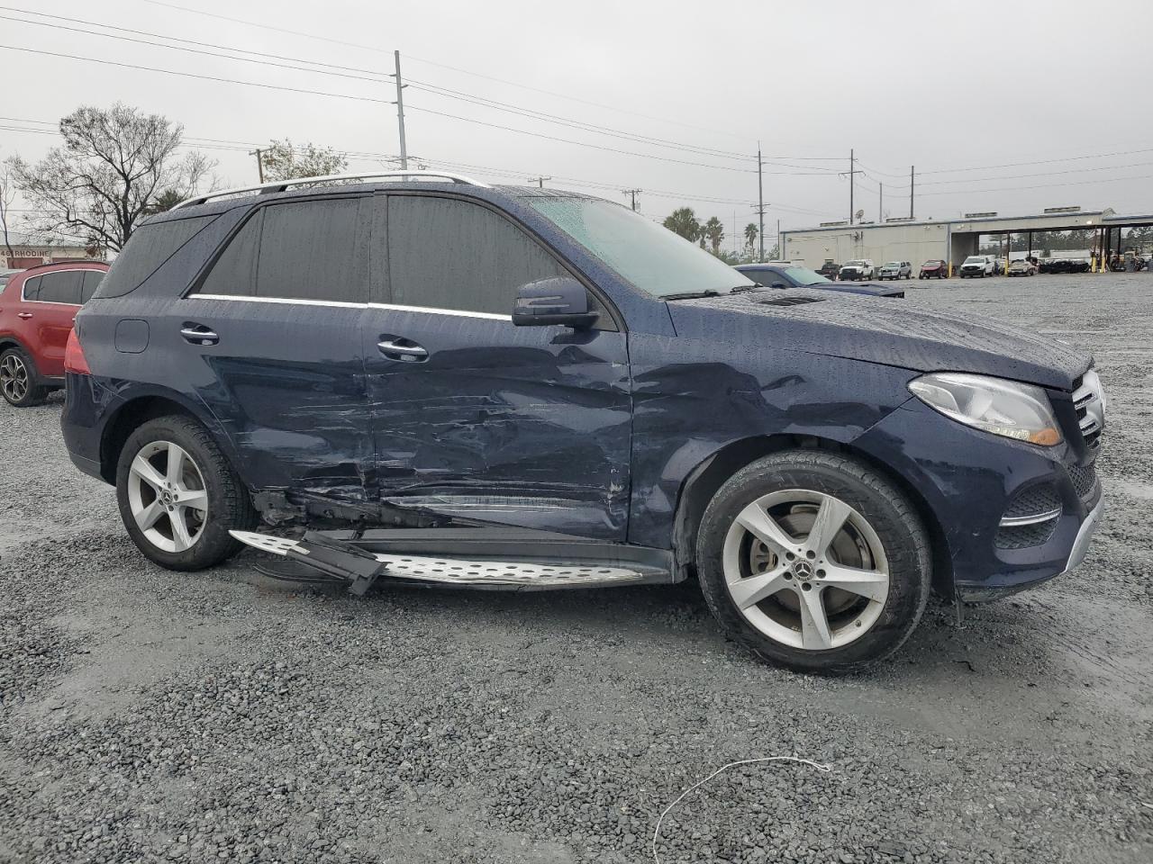 2017 Mercedes-Benz GLE VIN 4JGDA5JB8HA977948 Copart auction photo, side / front end damage thumbnail 4