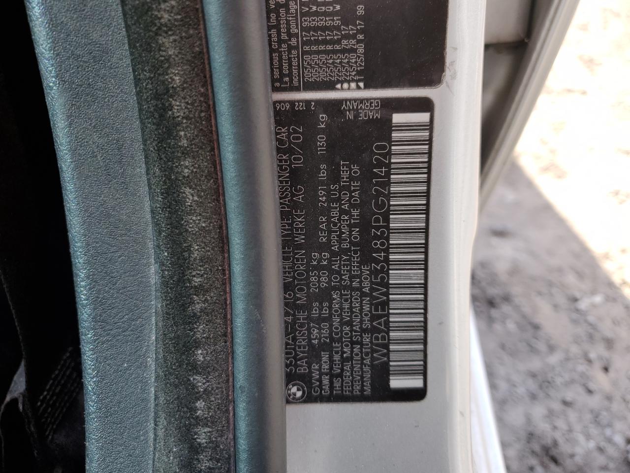 2003 BMW 3er VIN WBAEW53483PG21420 Copart auction photo, rear end damage thumbnail 12
