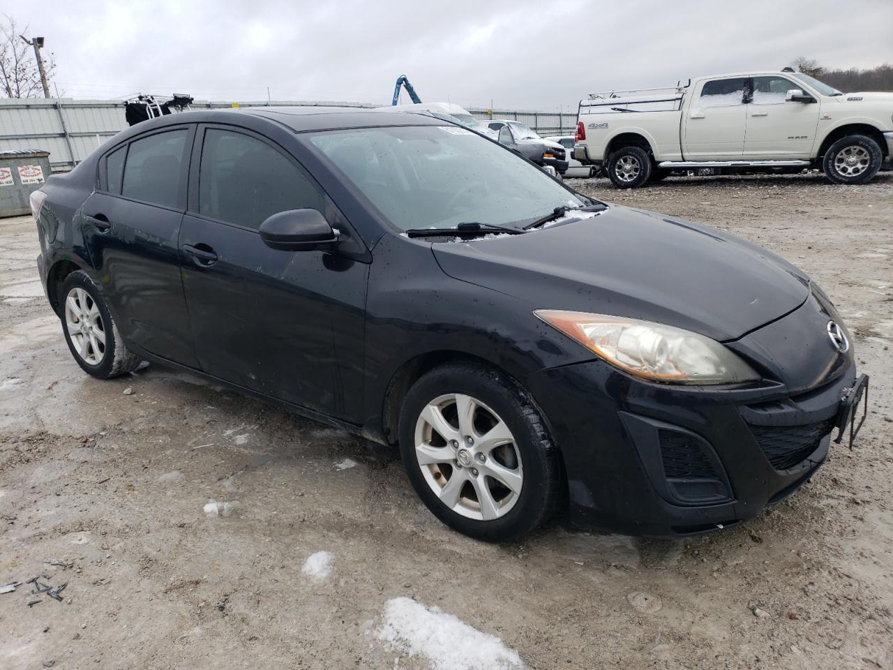 2011 Mazda 3 VIN JM1BL1VF4B1357200 Copart auction photo, rear end damage thumbnail 4
