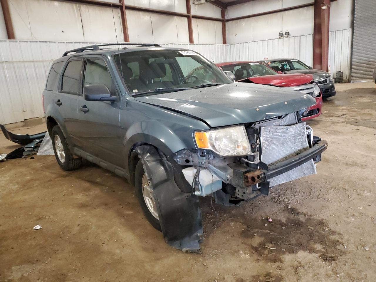 2011 Ford Escape VIN 1FMCU0DG0BKC00498 Copart auction photo, front end / side damage thumbnail 4