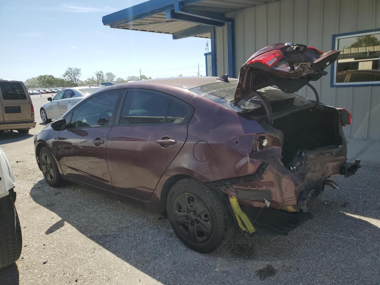 2011 KIA Optima VIN KNAGR4A66B5090496 Copart auction photo, burn - engine damage thumbnail 2