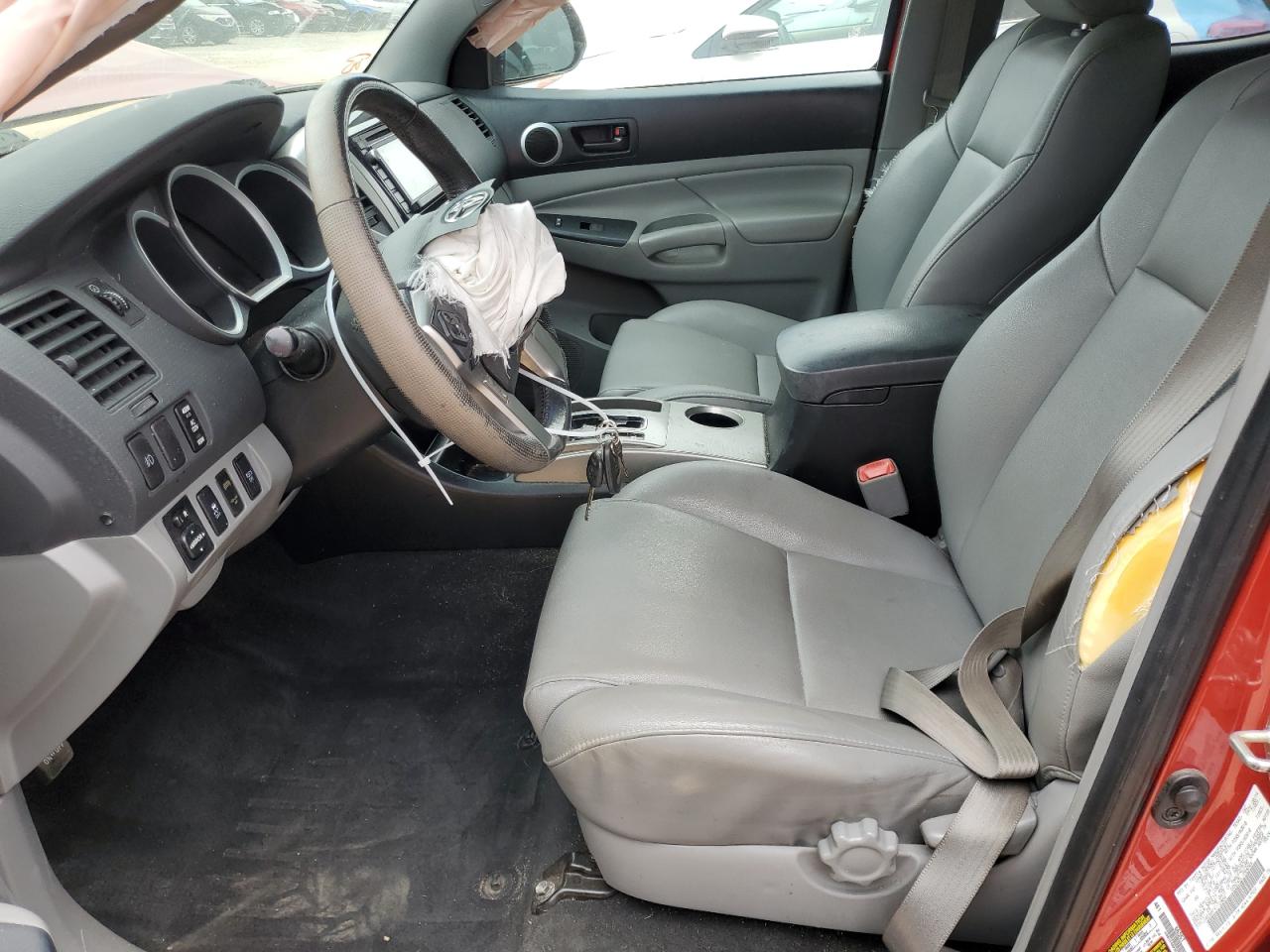 2015 Toyota Tacoma VIN 5TFLU4EN6FX110869 Copart auction photo, front end / rear end damage thumbnail 7
