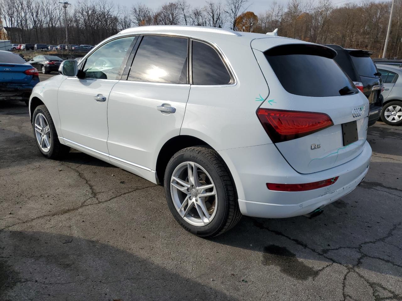 2016 Audi Q5 VIN WA1L2AFP0GA008681 Copart auction photo, rear end / minor dent/scratches damage thumbnail 2