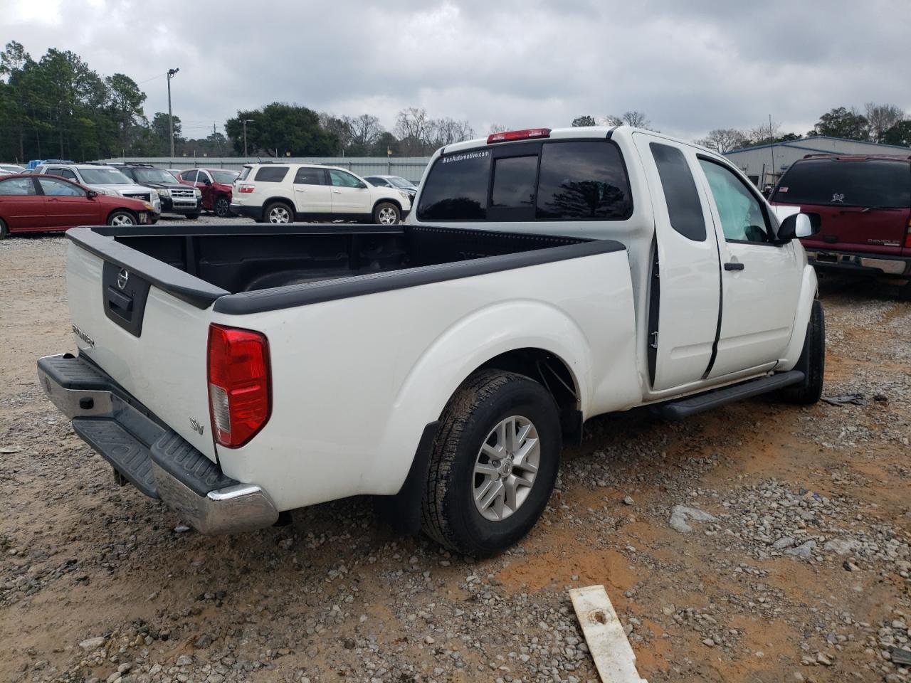 2020 Nissan Navara (Frontier) VIN 1N6ED0CE6LN721137 Copart auction photo, front end damage thumbnail 3