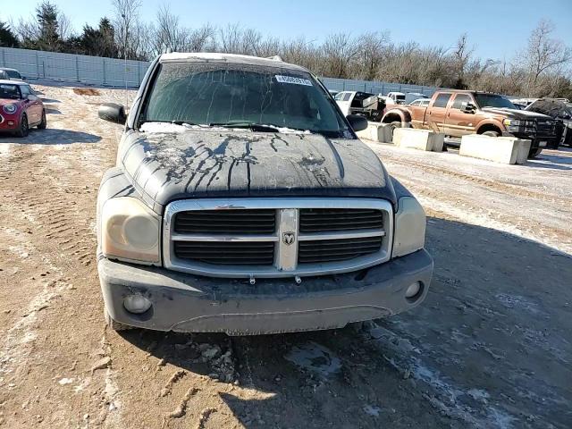2005 Dodge Durango VIN 1D4HD48D45F509957 Copart auction photo, rear end / minor dent/scratches damage thumbnail 11
