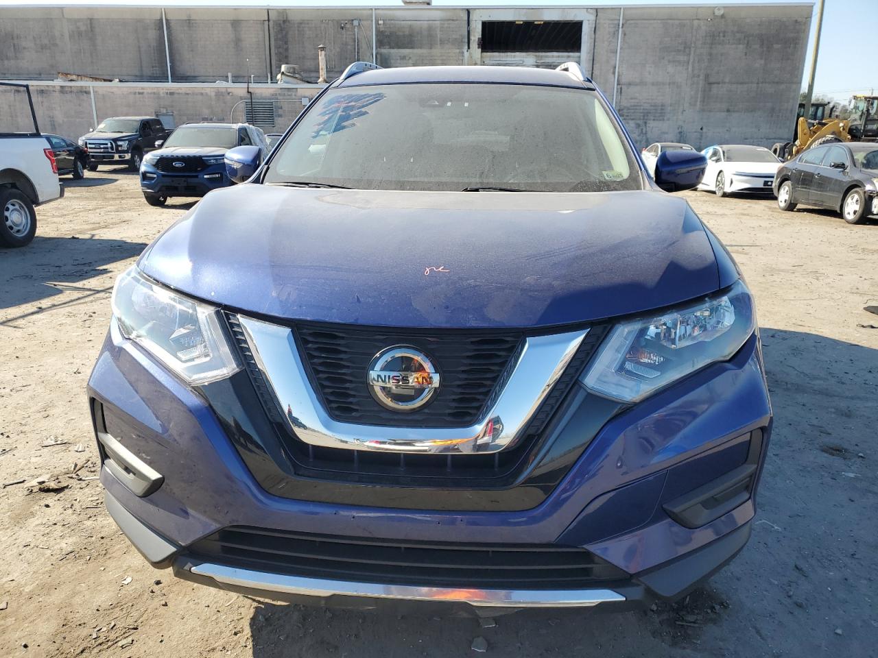 2019 Nissan Rogue VIN KNMAT2MV2KP518604 Copart auction photo, rear end / minor dent/scratches damage thumbnail 5