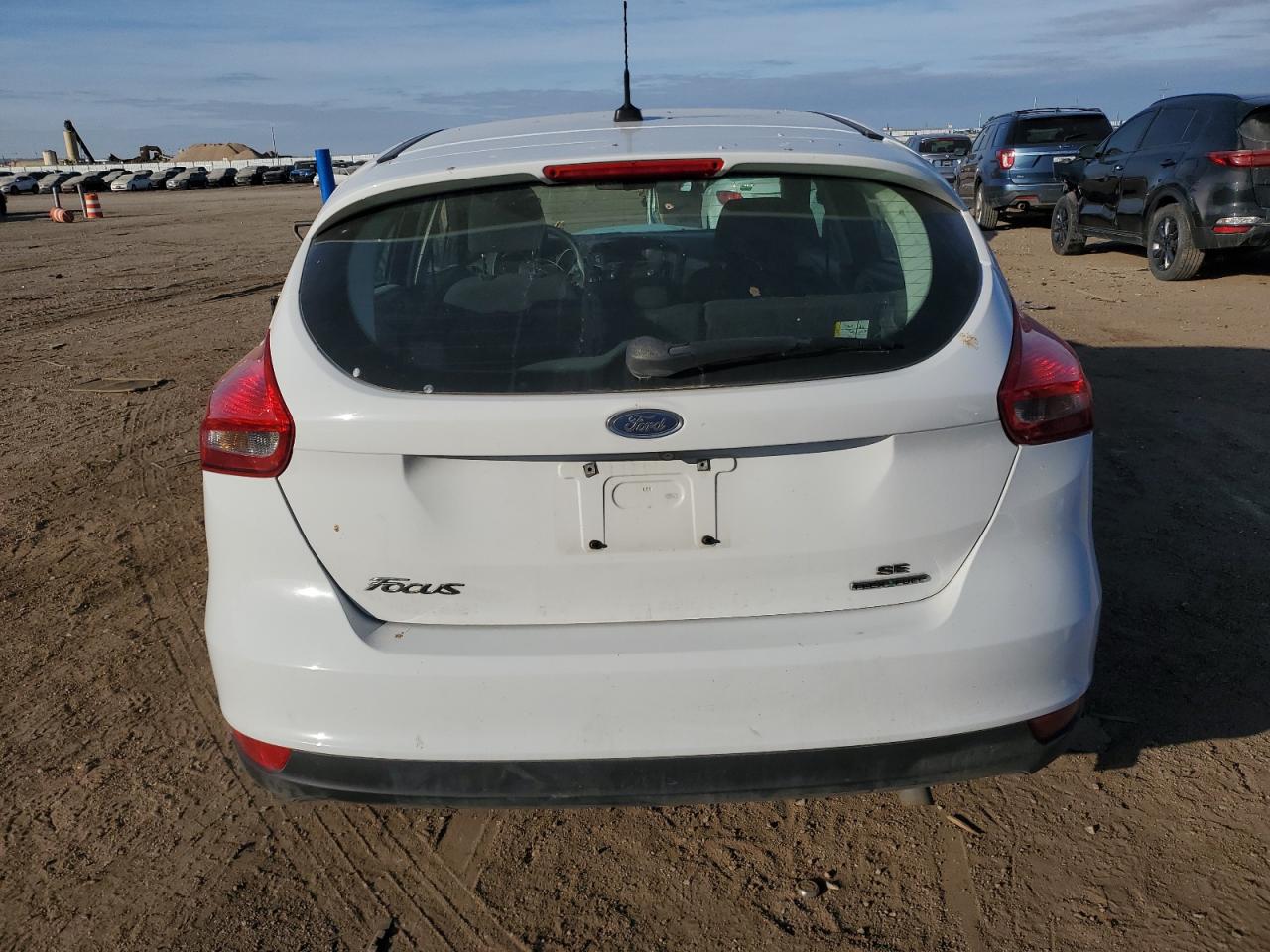 2016 Ford Focus VIN 1FADP3K20GL258224 Copart auction photo, front end damage thumbnail 6