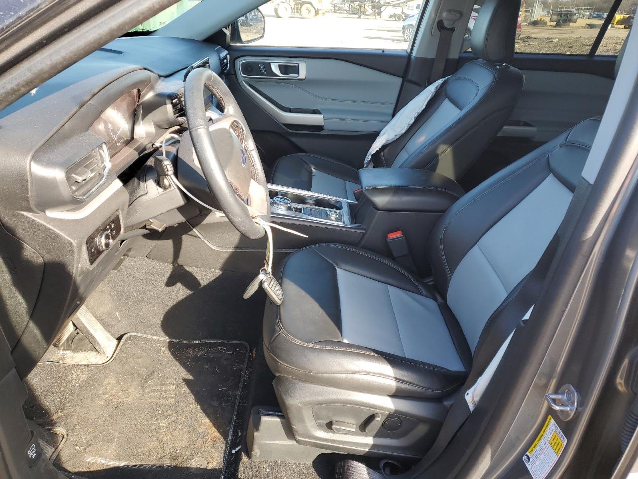 2023 Ford Explorer VIN 1FMSK8DHXPGB10648 Copart auction photo, side damage thumbnail 7