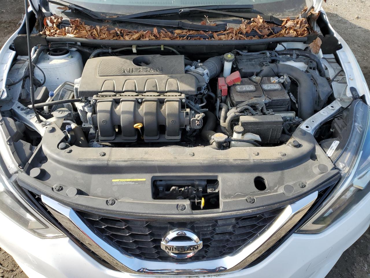 2019 Nissan Sentra VIN 3N1AB7AP0KY326704 Copart auction photo, all over / minor dent/scratches damage thumbnail 11