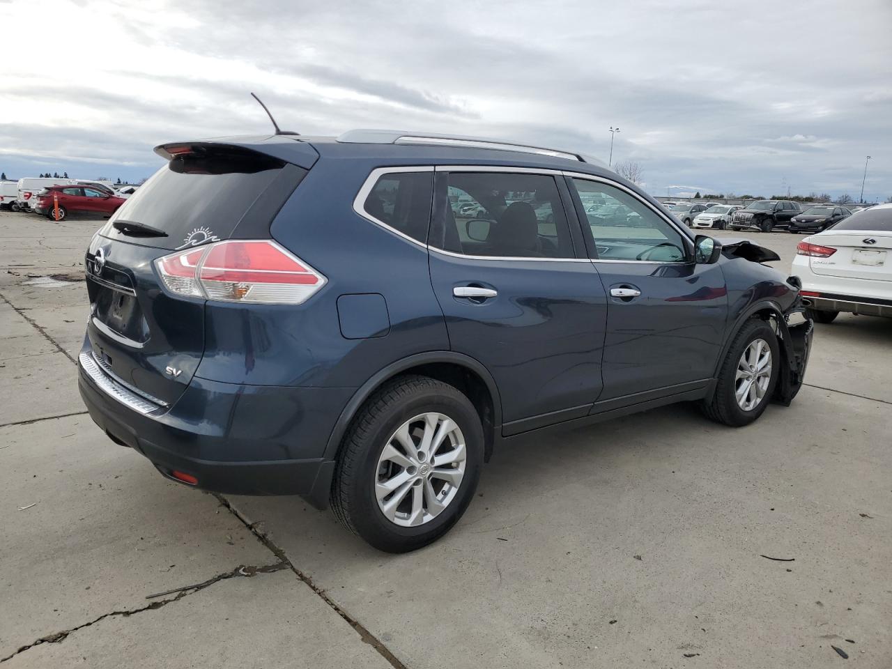2016 Nissan Rogue VIN KNMAT2MT9GP624375 Copart auction photo, front end damage thumbnail 3