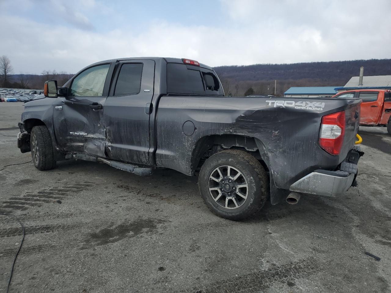 2015 Toyota Tundra VIN 5TFUY5F1XFX461195 Copart auction photo, all over damage thumbnail 2