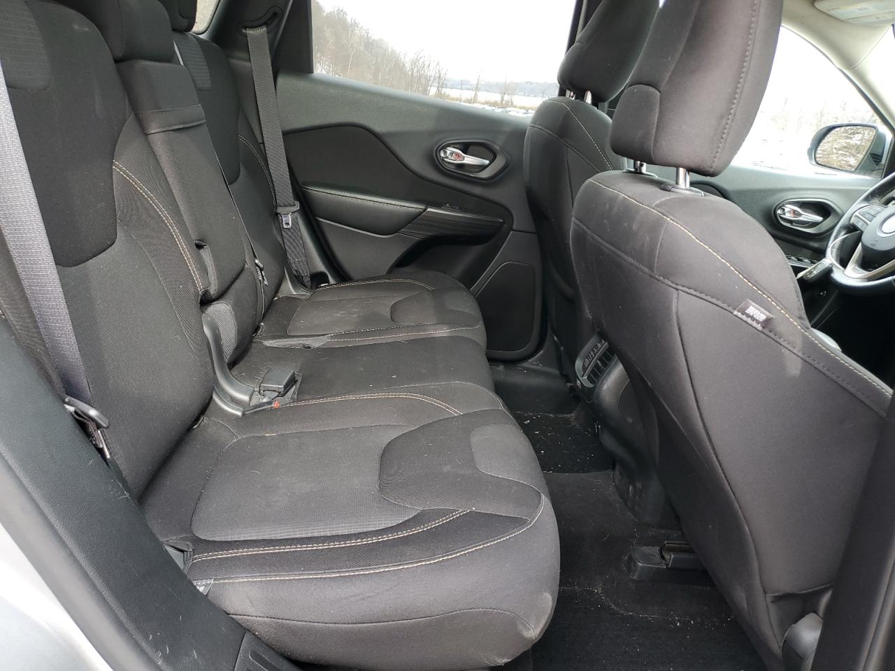 2015 Jeep Grand Cherokee VIN 1C4PJMCSXFW768767 Copart auction photo, front end / minor dent/scratches damage thumbnail 11