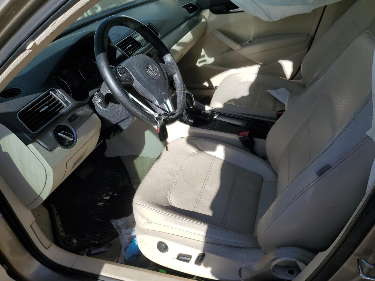 2015 Volkswagen Passat VIN 1VWAT7A34FC088049 Copart auction photo, undercarriage / all over damage thumbnail 7