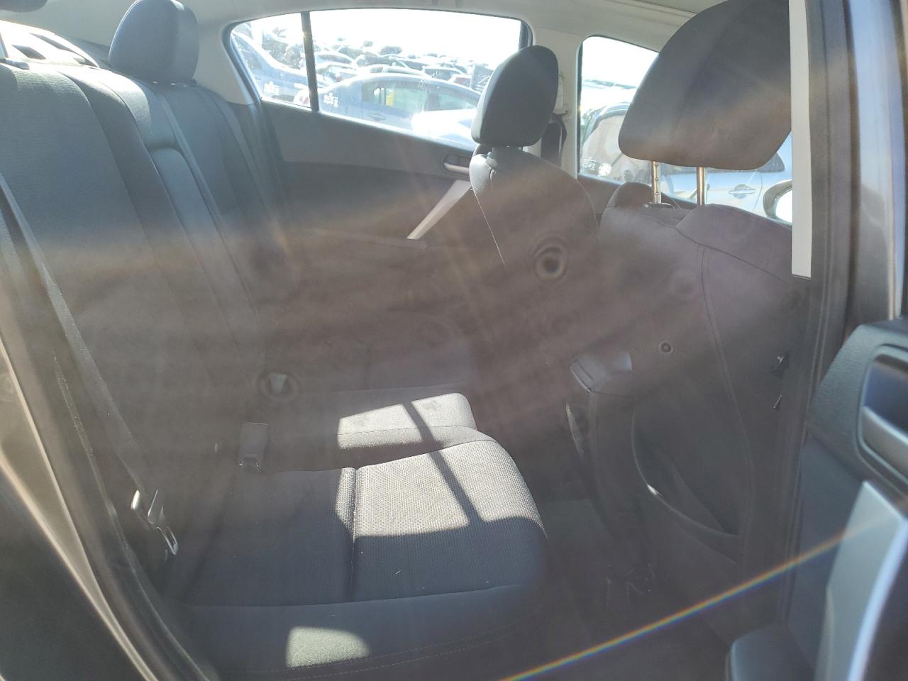 2011 Mazda 3 VIN JM1BL1U60B1427583 Copart auction photo, side damage thumbnail 10