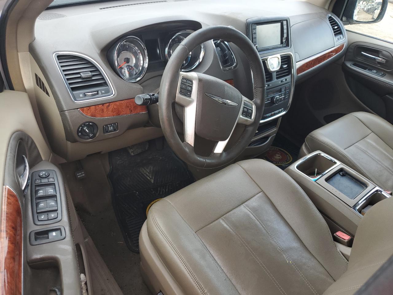 2016 Chrysler Town & Country VIN 2C4RC1BG7GR300388 Copart auction photo, water/flood damage thumbnail 8