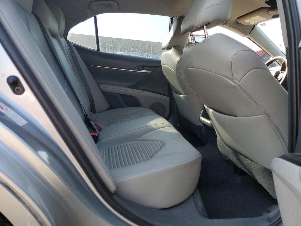 2018 Toyota Camry VIN 4T1B11HK7JU116948 Copart auction photo, front end damage thumbnail 10