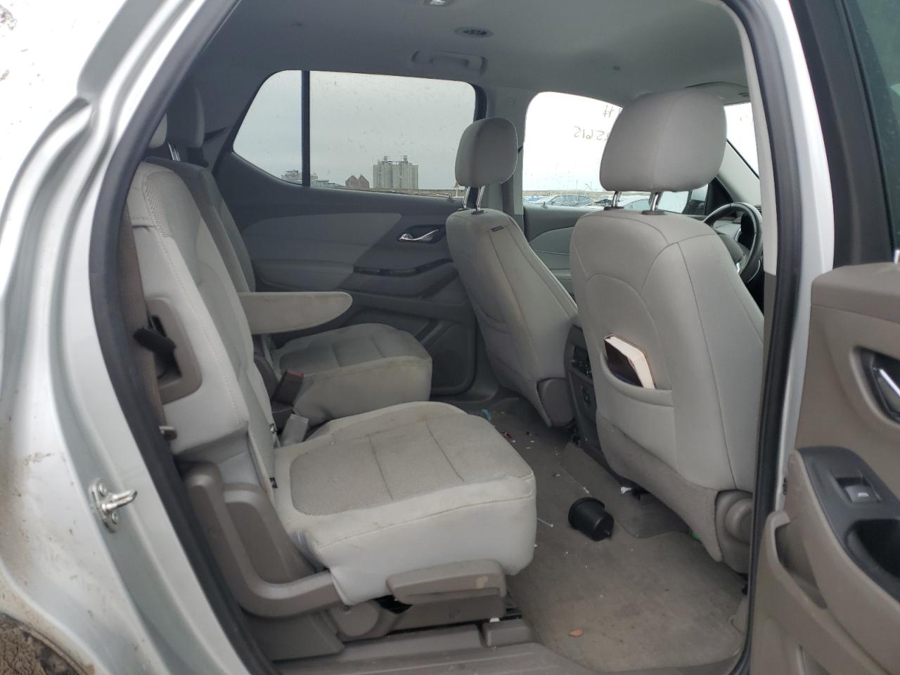 2021 Chevrolet Traverse VIN 1GNERGKW1MJ133007 Copart auction photo, front end / side damage thumbnail 11