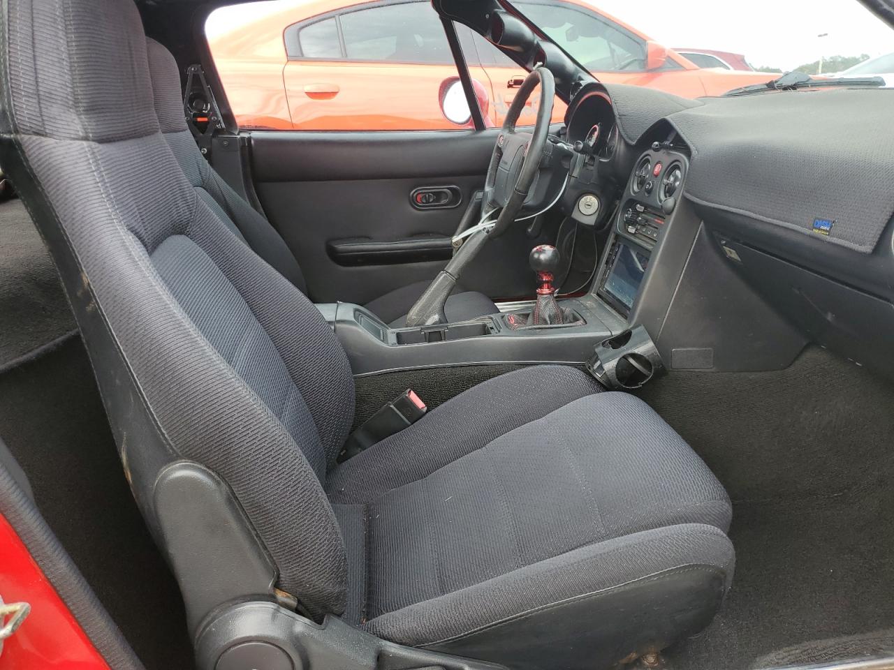 1993 Mazda MX-5 VIN JM1NA3518P0402137 Copart auction photo, water/flood damage thumbnail 10