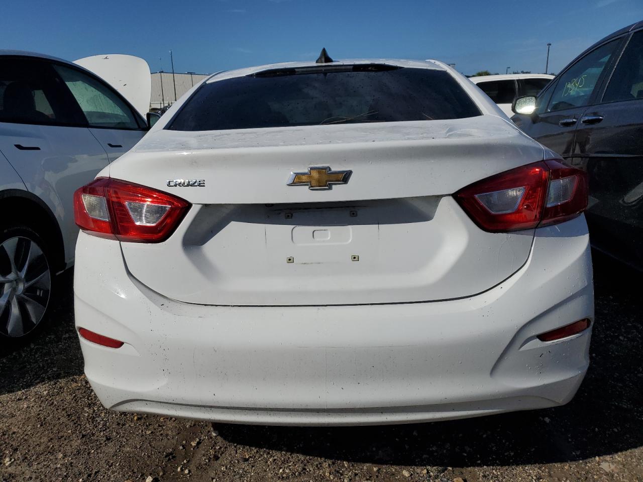 2018 Chevrolet Cruze VIN 1G1BC5SM6J7198971 Copart auction photo, water/flood damage thumbnail 6