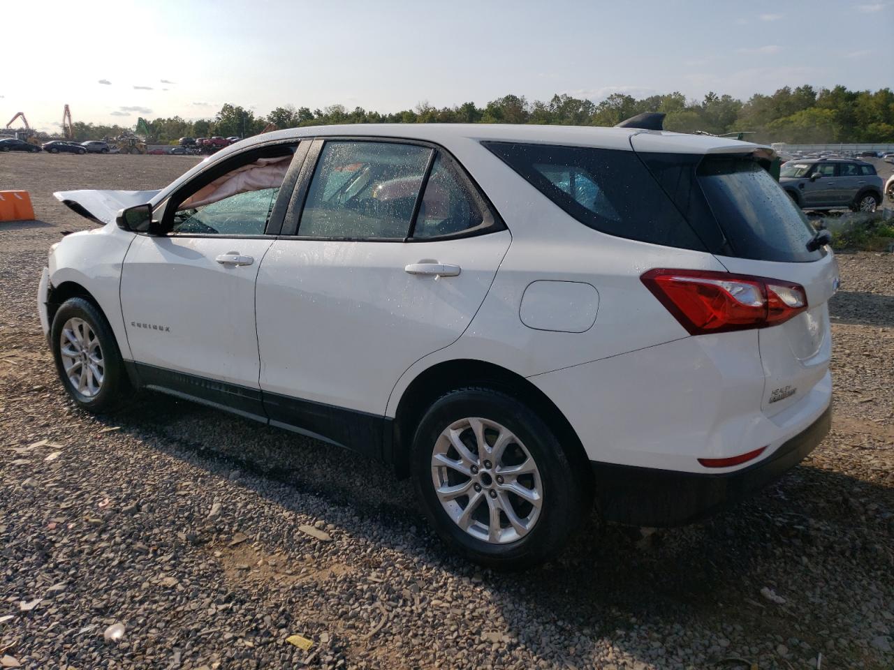 2021 Chevrolet Equinox VIN 3GNAXHEVXMS122745 Copart auction photo, front end damage thumbnail 2