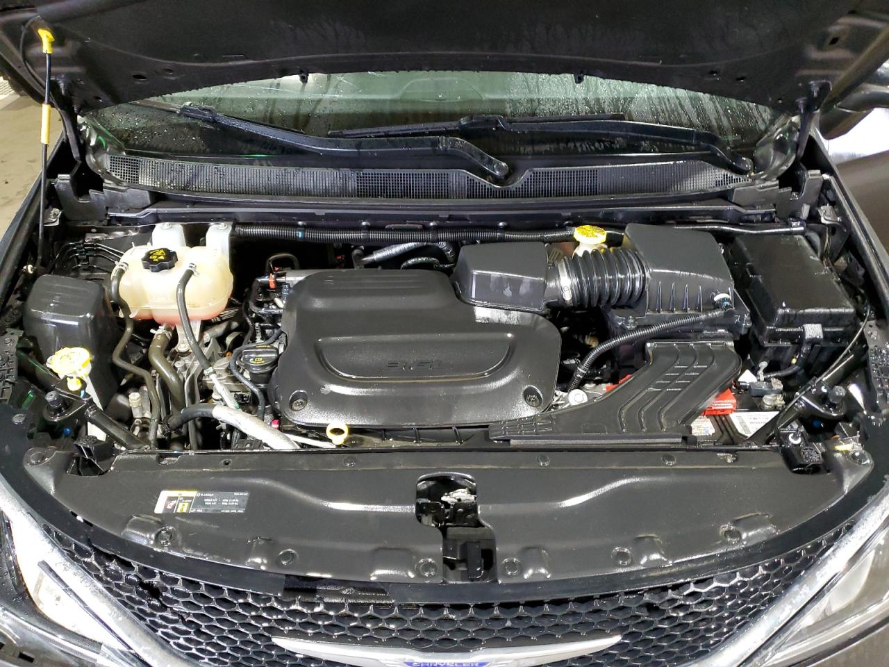 2019 Chrysler Pacifica VIN 2C4RC1GG9KR589792 Copart auction photo, front end / side damage thumbnail 12
