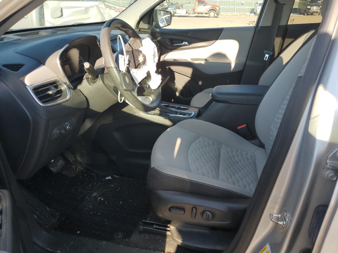 2020 Chevrolet Equinox VIN 3GNAXHEV4LS589478 Copart auction photo, front end damage thumbnail 7