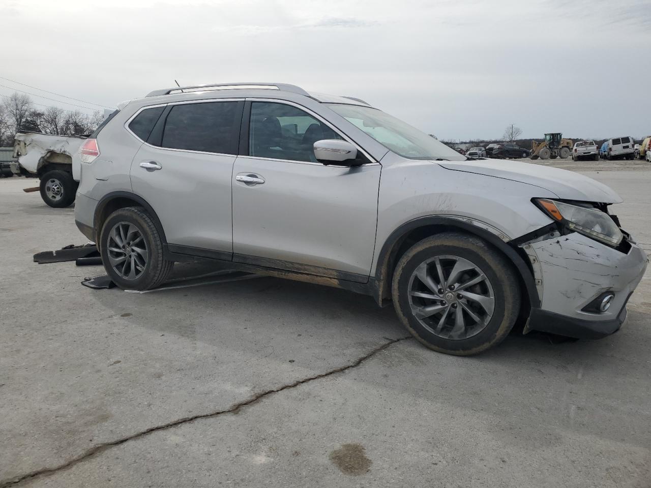 2015 Nissan Rogue VIN 5N1AT2MT2FC860402 Copart auction photo, front end damage thumbnail 4