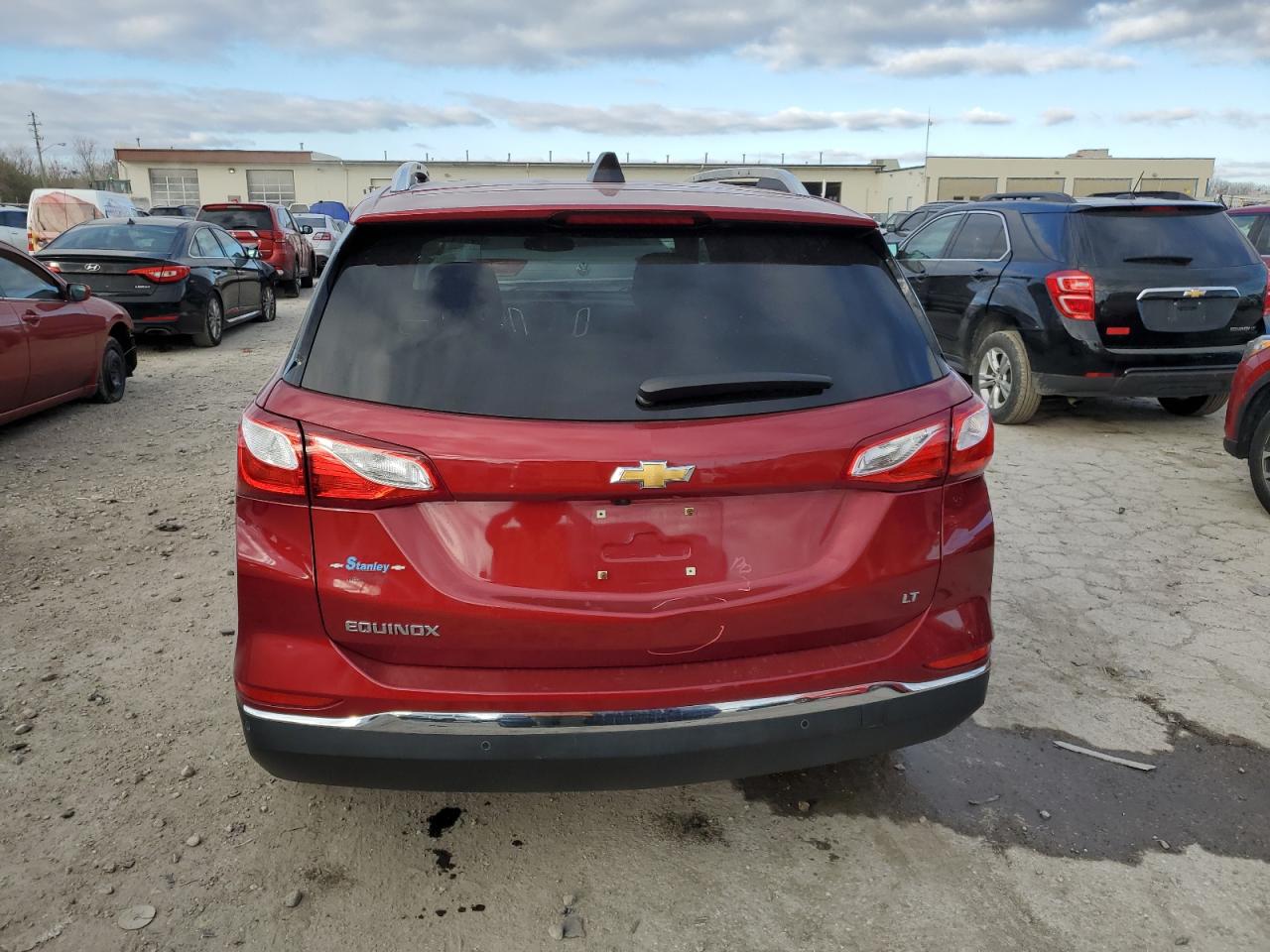 2018 Chevrolet Equinox VIN 2GNAXJEV6J6156389 Copart auction photo, water/flood / minor dent/scratches damage thumbnail 6