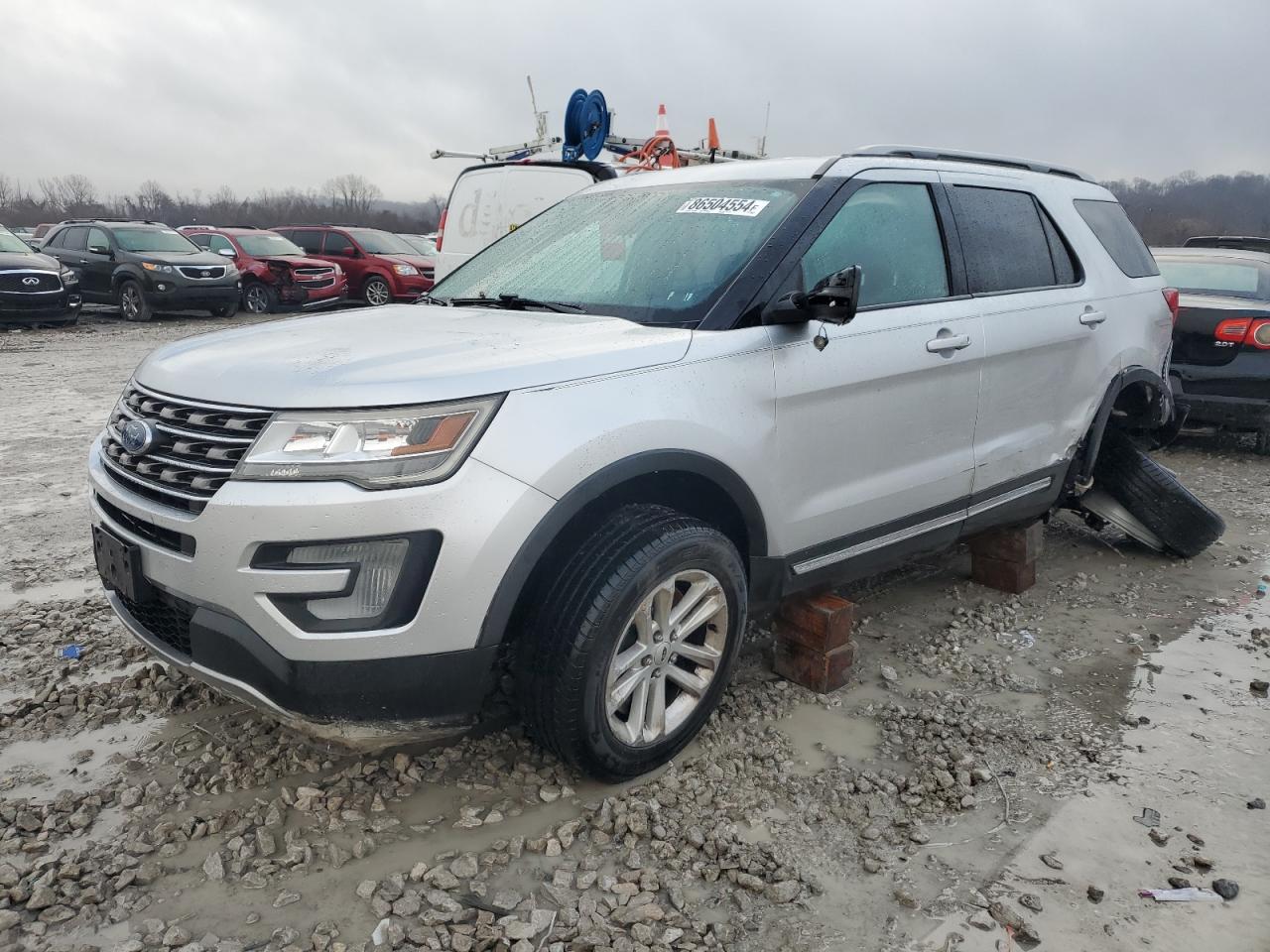 2017 Ford Explorer VIN 1FM5K7D80HGE23359