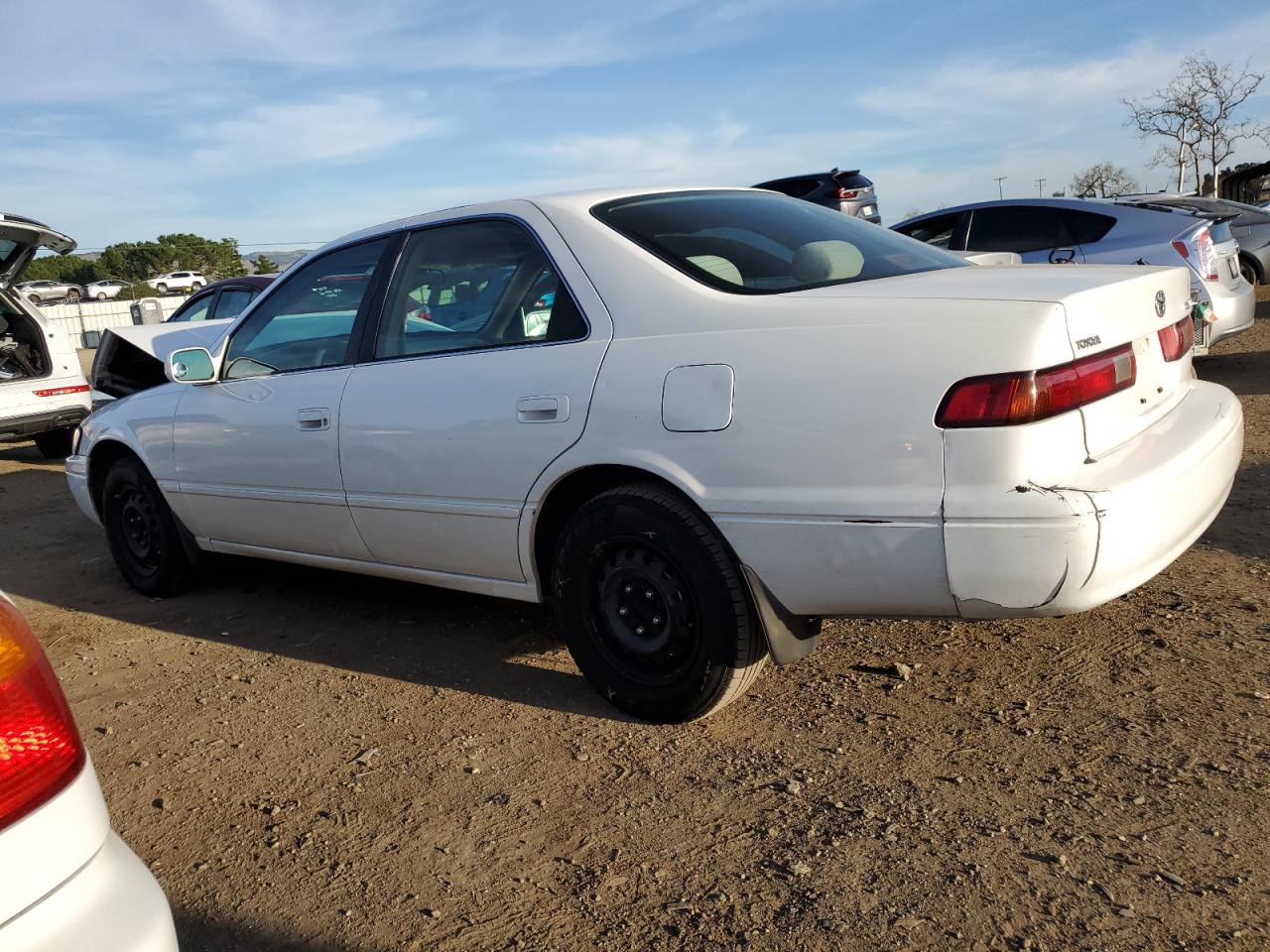1999 Toyota Camry VIN JT2BG22K6X0367924 Copart auction photo, front end / rear end damage thumbnail 2
