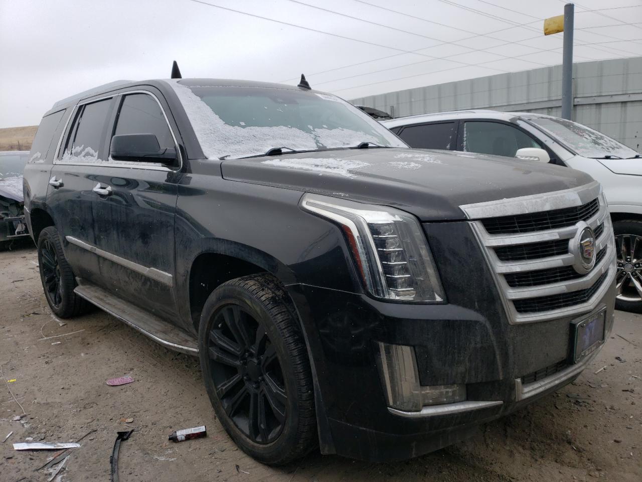 2015 Cadillac Escalade VIN 1GYS4BKJ9FR307731 Copart auction photo, side / minor dent/scratches damage thumbnail 4