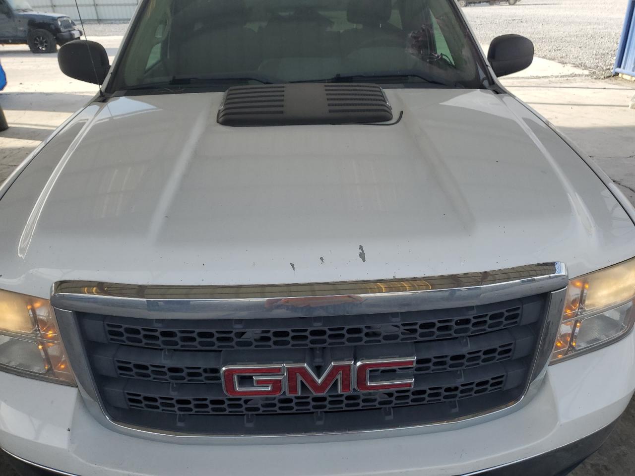 2013 GMC Sierra VIN 1GT01ZCG2DF227834 Copart auction photo, rear end / minor dent/scratches damage thumbnail 12
