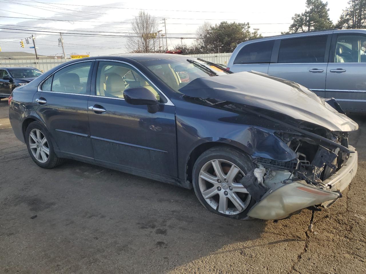 2007 Lexus ES VIN JTHBJ46G772050084 Copart auction photo, front end / rear end damage thumbnail 4