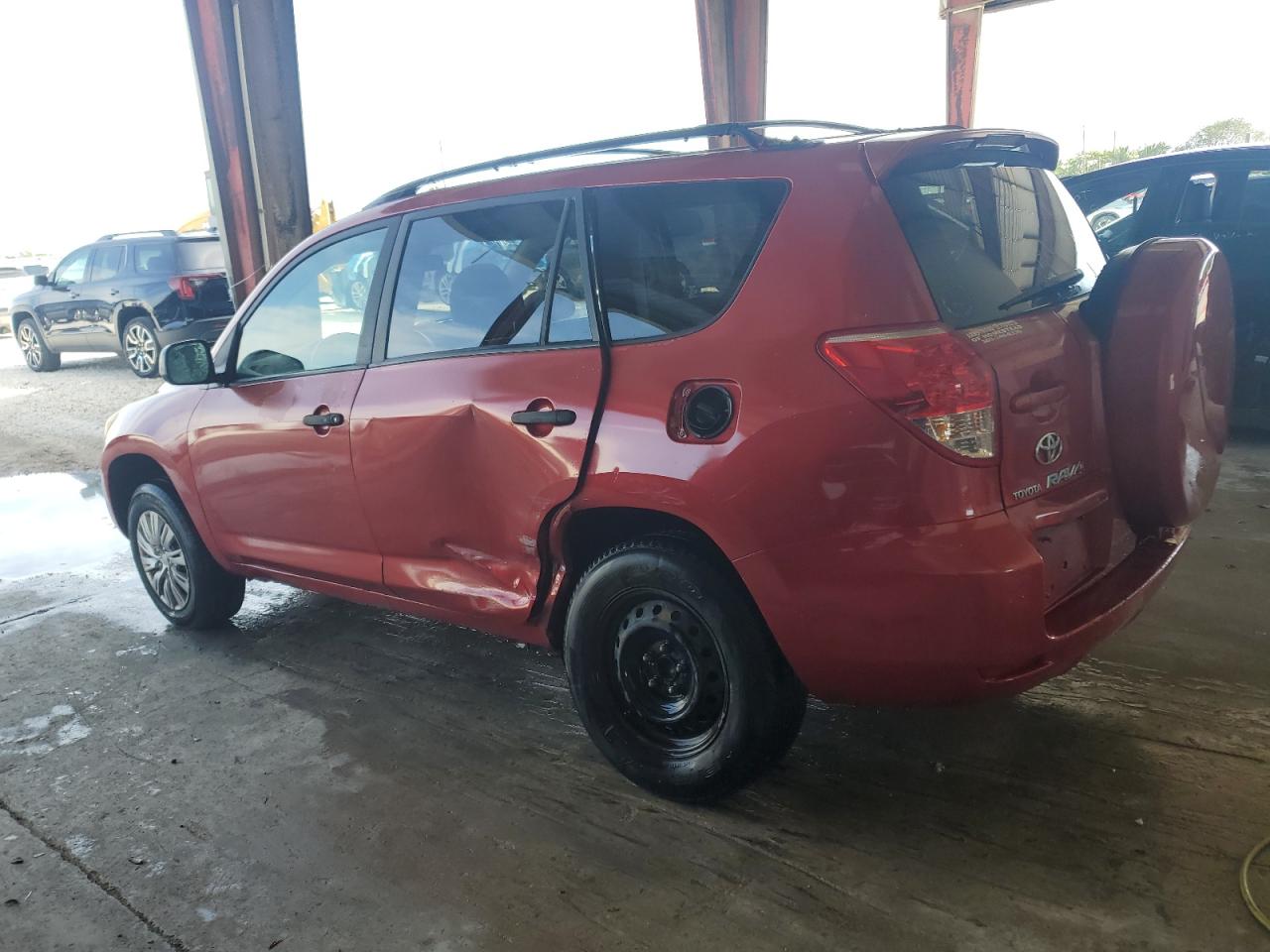 2007 Toyota RAV 4 VIN JTMZD33V675059216 Copart auction photo, side / mechanical damage thumbnail 2