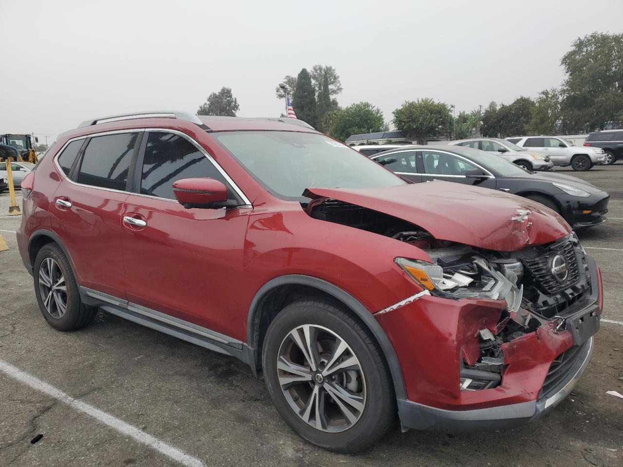 2018 Nissan Rogue VIN 5N1AT2MT4JC702703 Copart auction photo, front end damage thumbnail 4