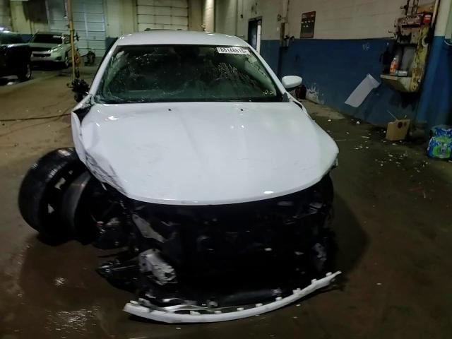 2016 Chrysler 200 VIN 1C3CCCCB9GN161709 Copart auction photo, front end / side damage thumbnail 14