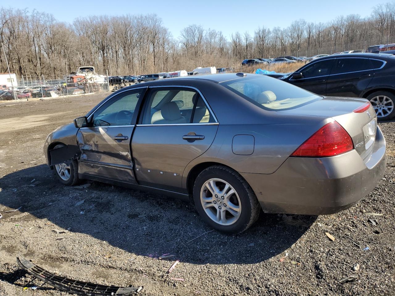 2006 Honda Accord VIN 1HGCM56736A099260 Copart auction photo, side / front end damage thumbnail 2