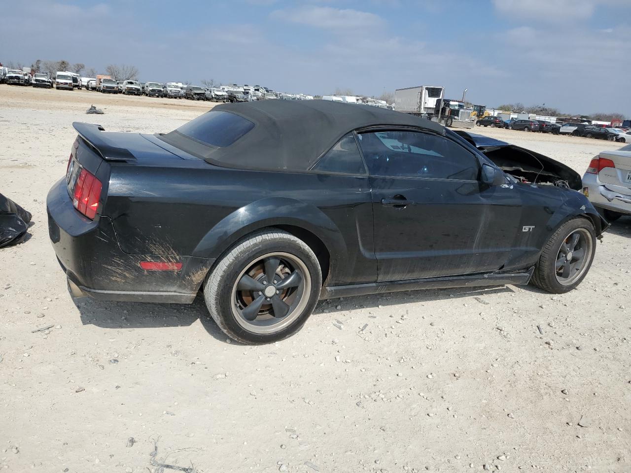 2007 Ford Mustang VIN 1ZVHT85H975320984 Copart auction photo, front end / mechanical damage thumbnail 3