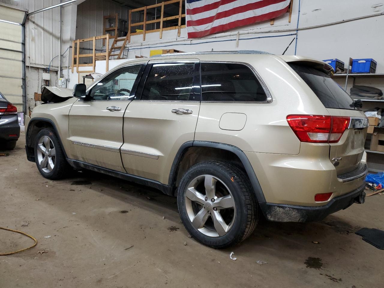 2012 Jeep Grand Cherokee VIN 1C4RJFCG1CC189342 Copart auction photo, front end damage thumbnail 2