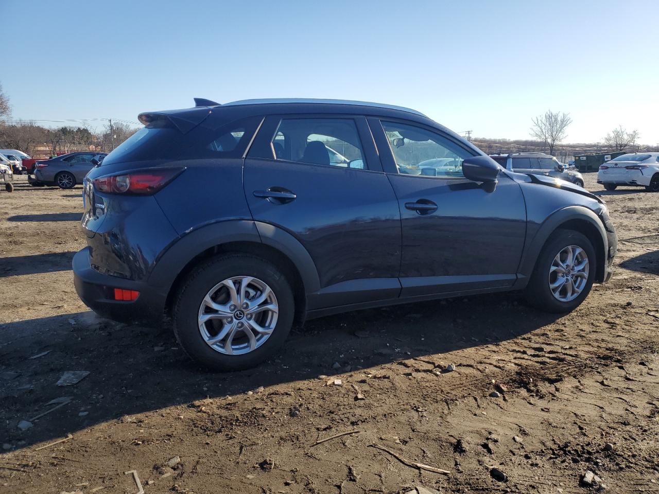 2021 Mazda CX-3 VIN JM1DKFB73M1516569 Copart auction photo, front end damage thumbnail 3