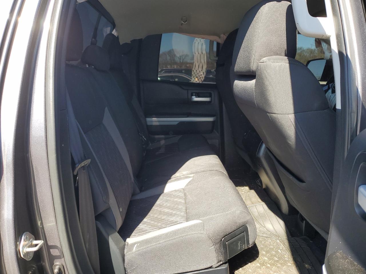 2015 Toyota Tundra VIN 5TFUW5F13FX425581 Copart auction photo, front end damage thumbnail 10