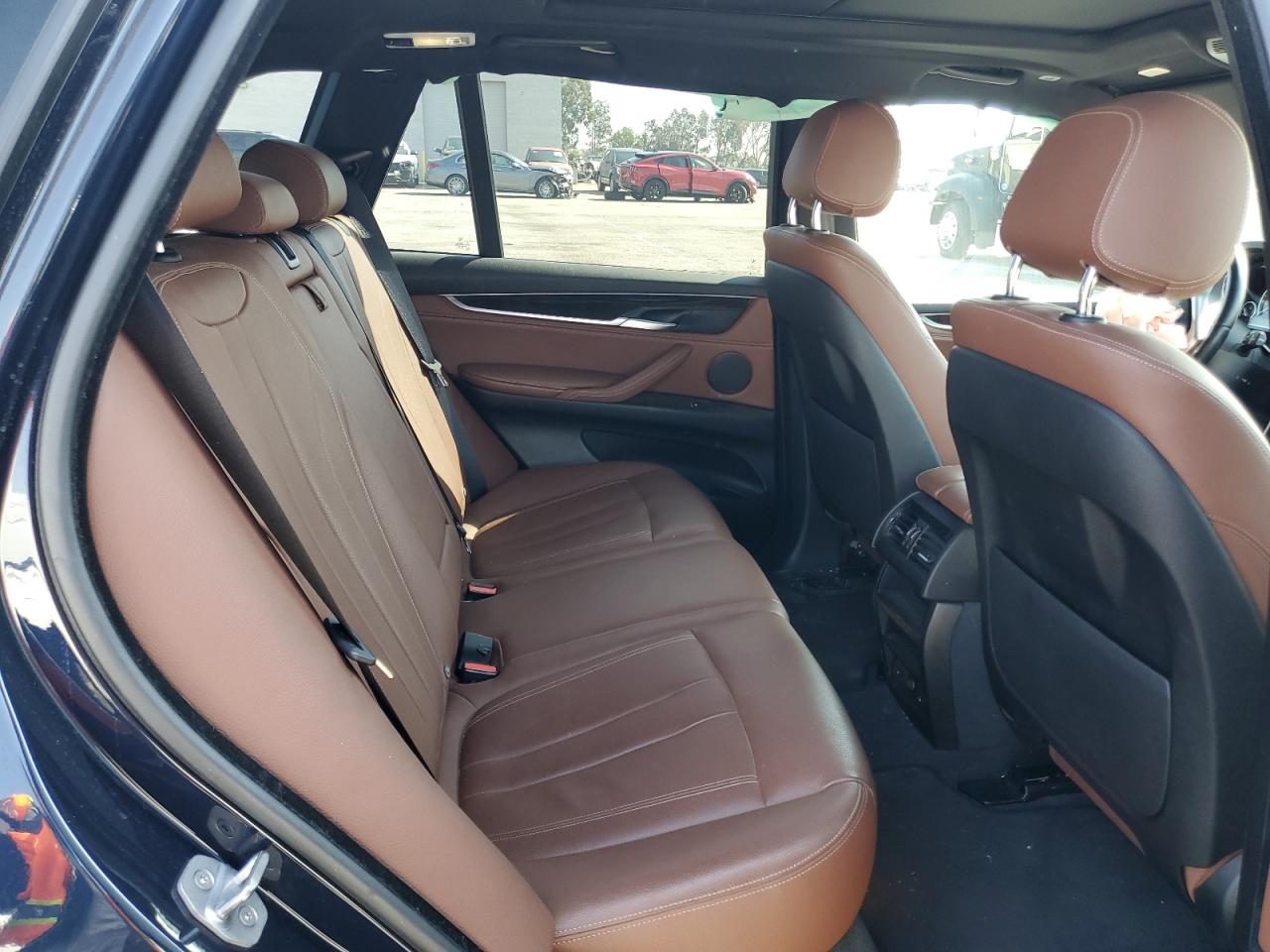 2017 BMW X5 VIN 5UXKR0C39H0V83716 Copart auction photo, front end / rear end damage thumbnail 11