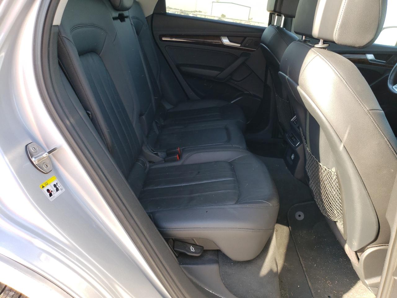 2018 Audi Q5 VIN WA1ANAFY4J2085806 Copart auction photo, front end damage thumbnail 11