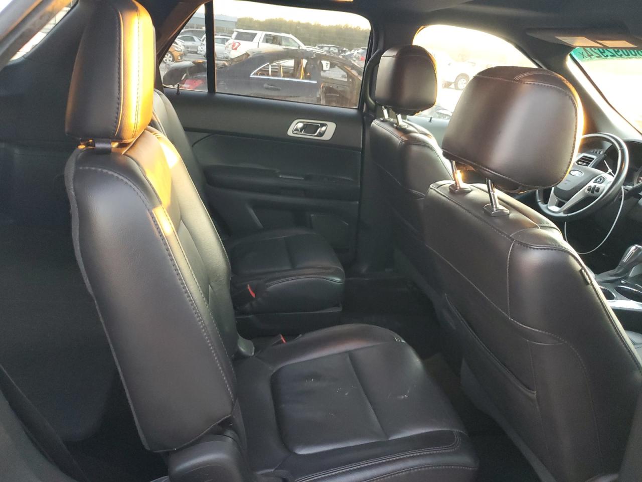 2014 Ford Explorer VIN 1FM5K7D85EGA98834 Copart auction photo, front end / rear end damage thumbnail 11