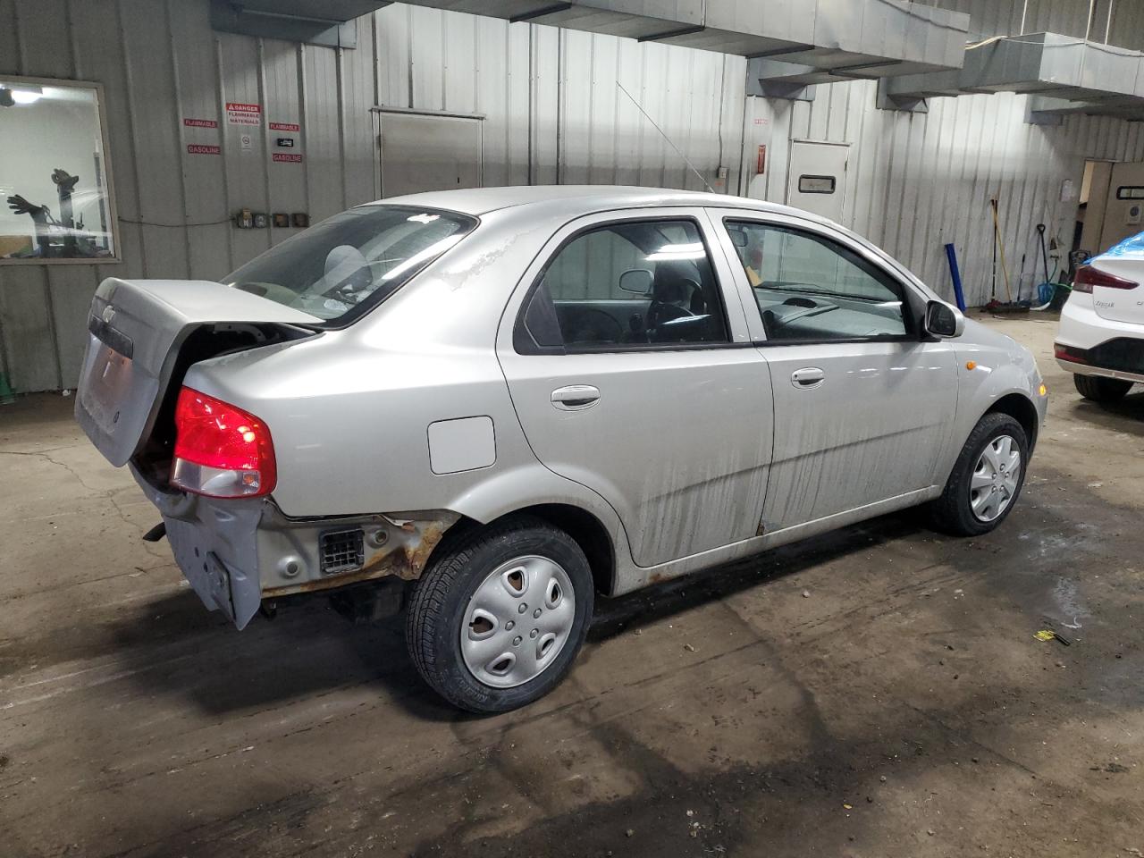 2004 Chevrolet Aveo VIN KL1TD52684B256940 Copart auction photo, rear end damage thumbnail 3