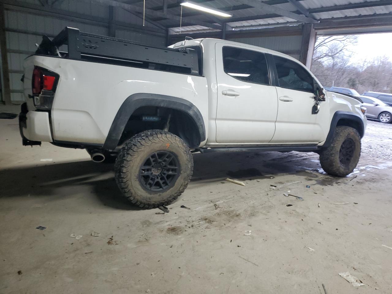2020 Toyota Tacoma VIN 5TFCZ5AN4LX225172 Copart auction photo, all over / undercarriage damage thumbnail 3