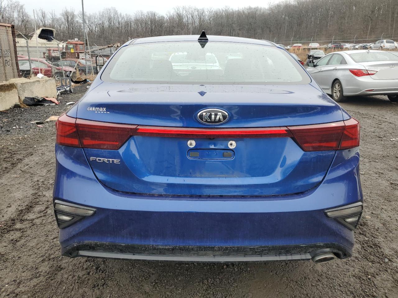2019 KIA Forte VIN 3KPF24AD0KE024807 Copart auction photo, vandalism damage thumbnail 6